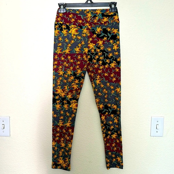LulaRoe Leggings - Picture 1 of 2